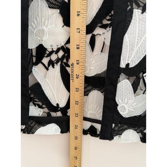 Ming Wang Openwork Floral Lace Monochrome Skirt Set Elegant Old Money S/M - Picture 7 of 12